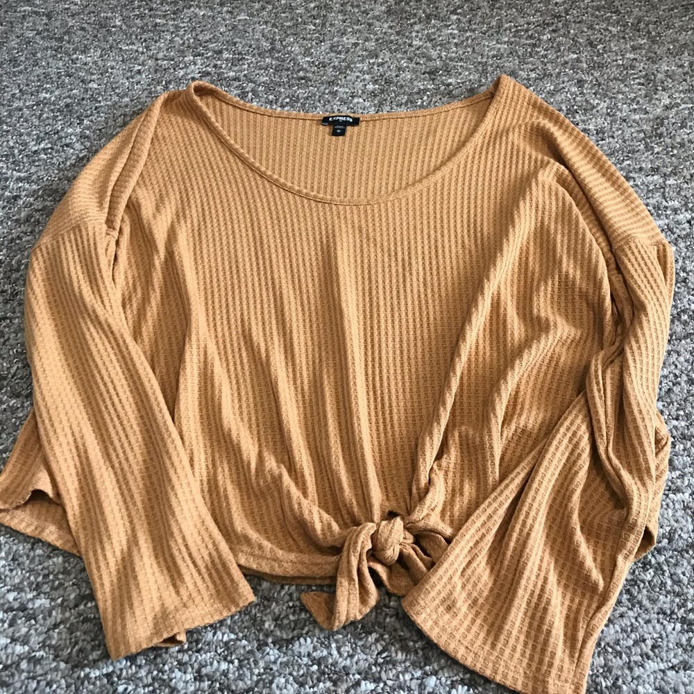 Mustard yellow top